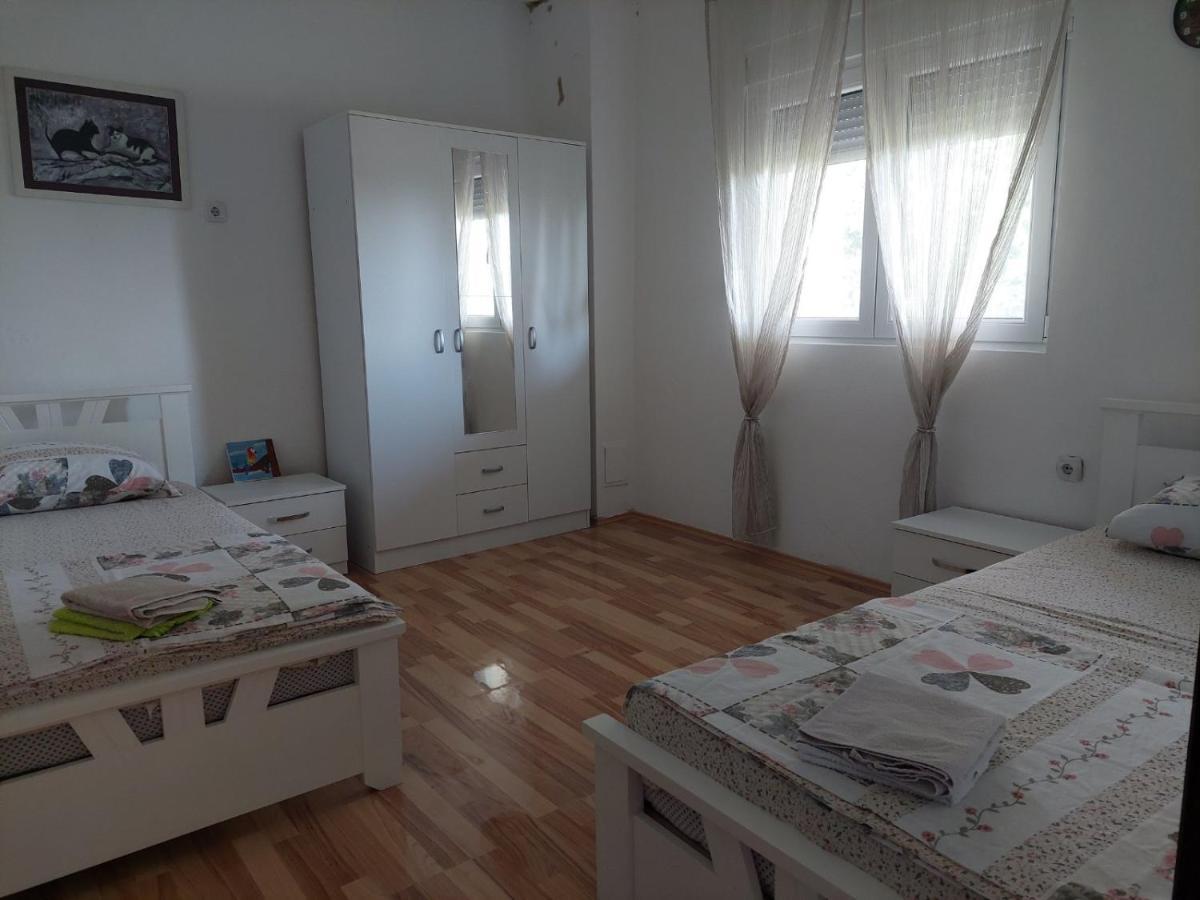 Apartmán Apartman Na Rijeci Cijevni Podgorica Exteriér fotografie